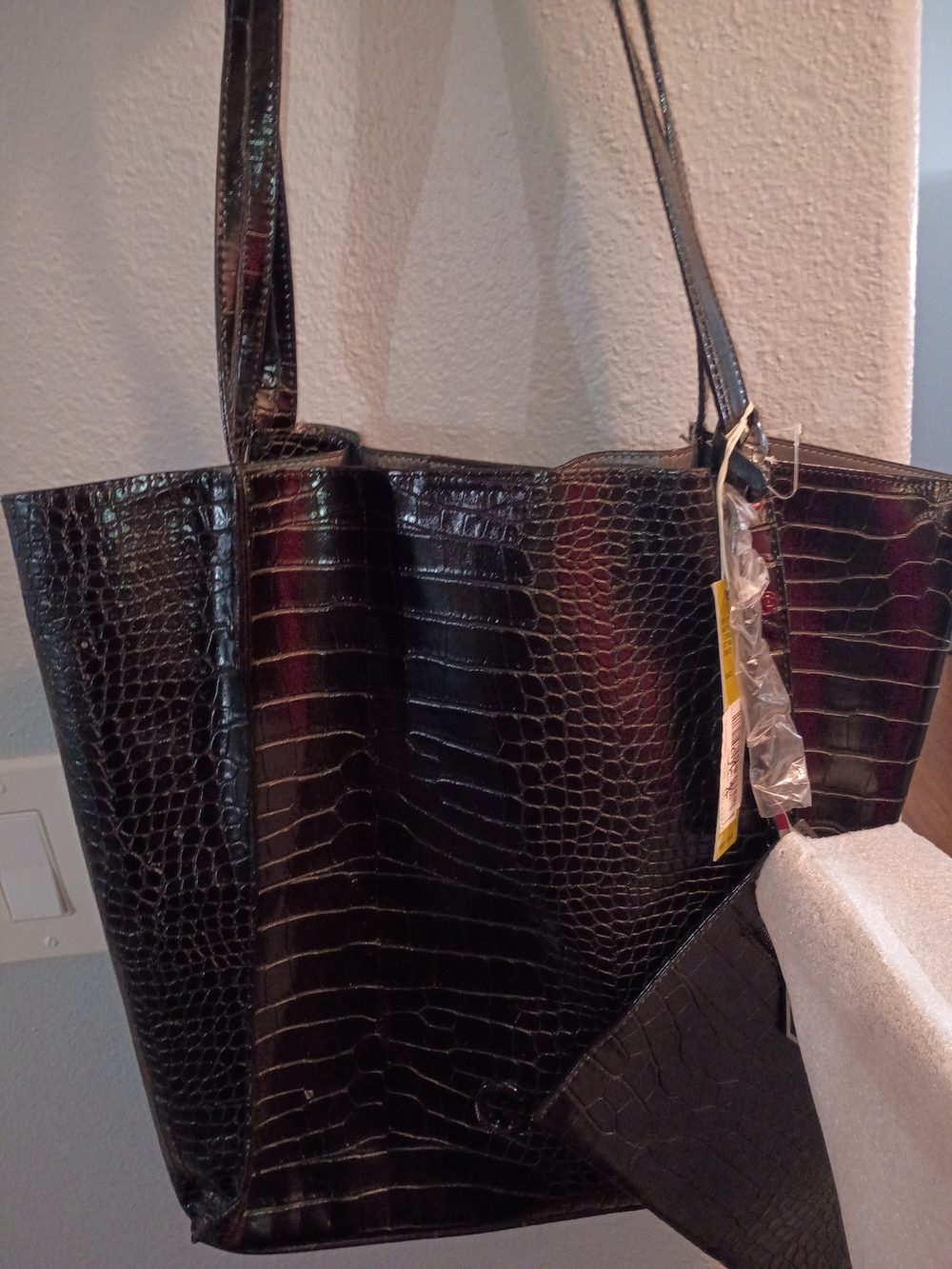 Gianni Bini Black Croc-Embossed Shoulder Tote with Wristlet